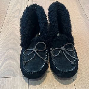 Women’s UGG Alena - great condition!